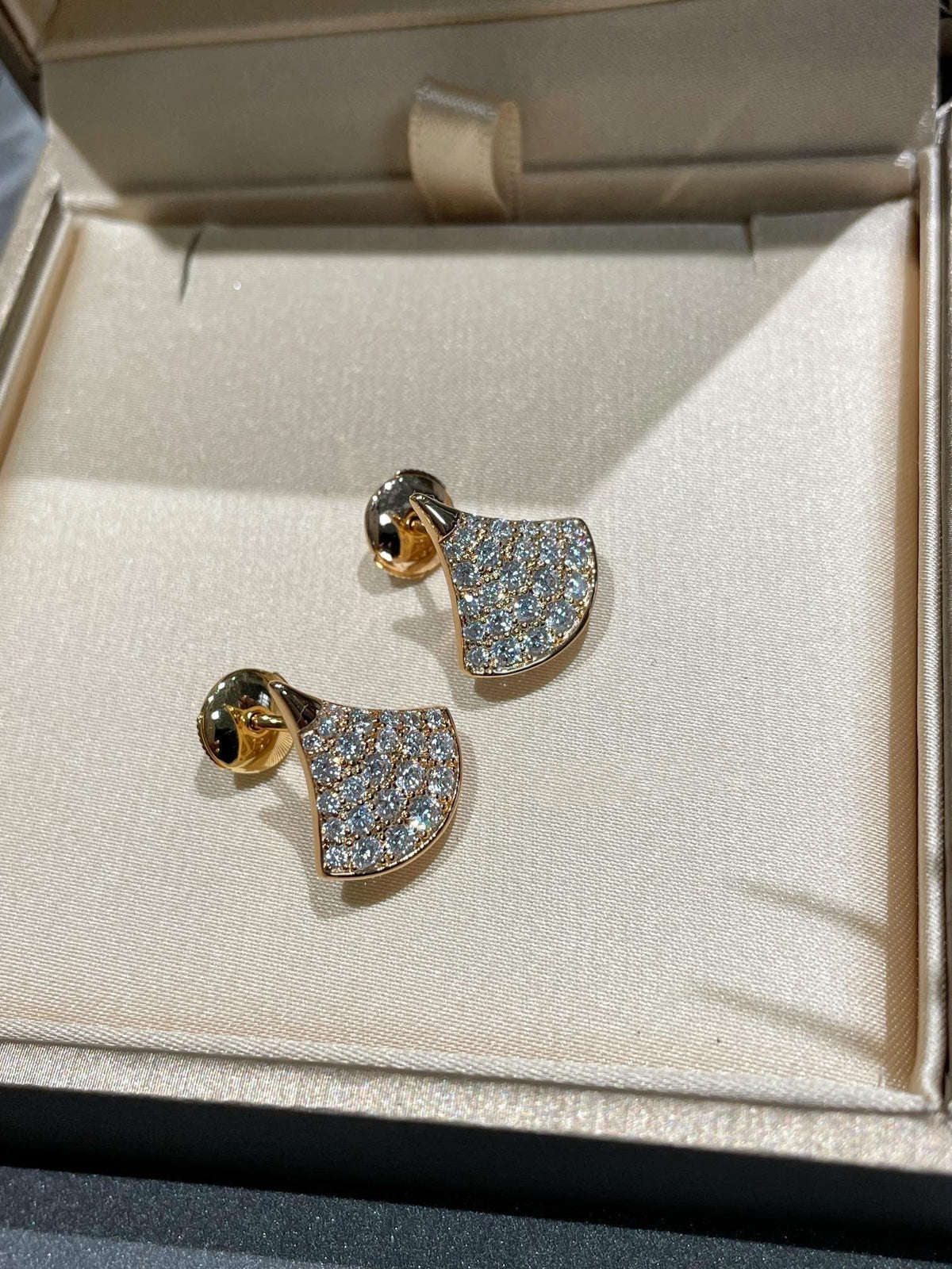 [⭐Hevara Jewelry]DREAM STUD EARRINGS DIAMOND