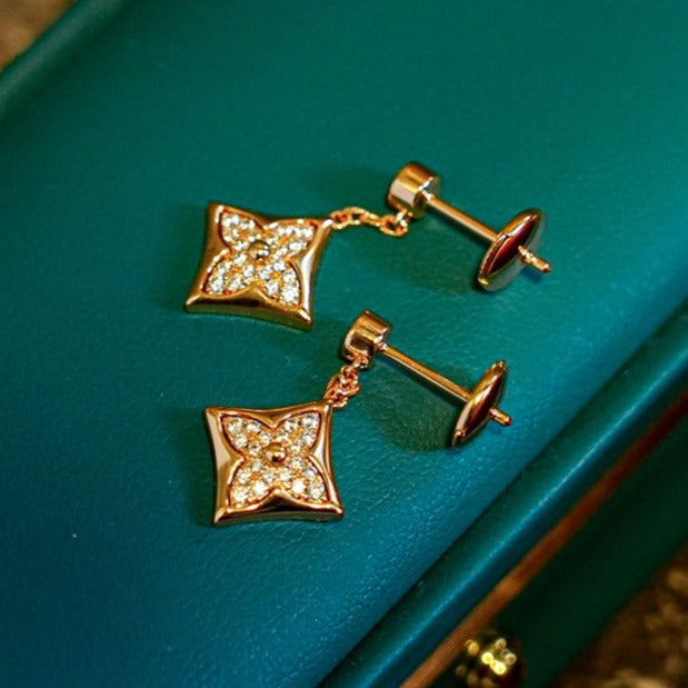 [⭐Hevara Jewelry]STAR DIAMONDS EARRINGS GOLD