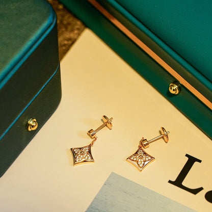 [⭐Hevara Jewelry]STAR DIAMONDS EARRINGS GOLD