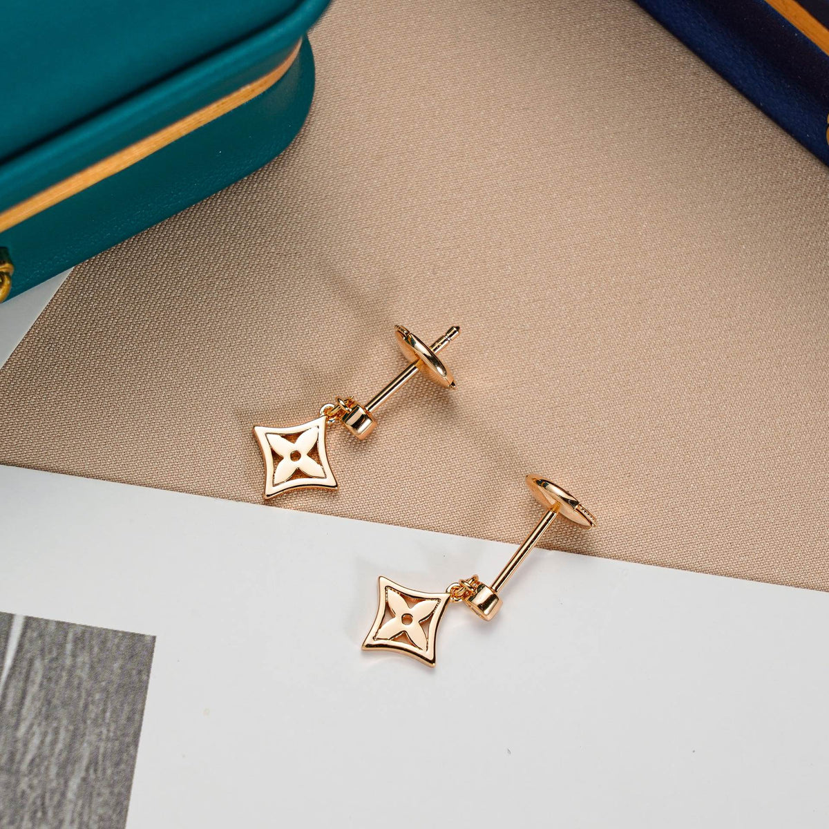 [⭐Hevara Jewelry]STAR EARRINGS GOLD