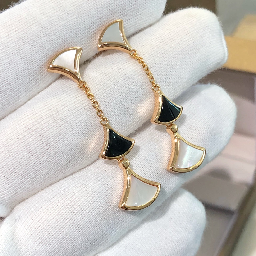 [⭐Hevara Jewelry]DREAM EARRINGS 3 MOTIFS ONYX MOP PINK GOLD