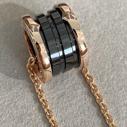 [⭐Hevara Jewelry]ZERO 1 BLACK CERAMIC PINK GOLD NECKLACE