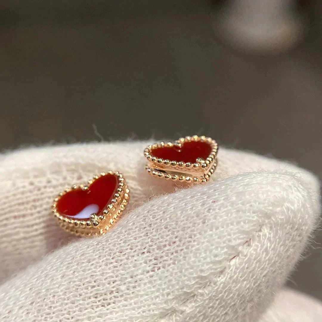 [⭐Hevara Jewelry]HEART CARNELIAN STUD EARRINGS