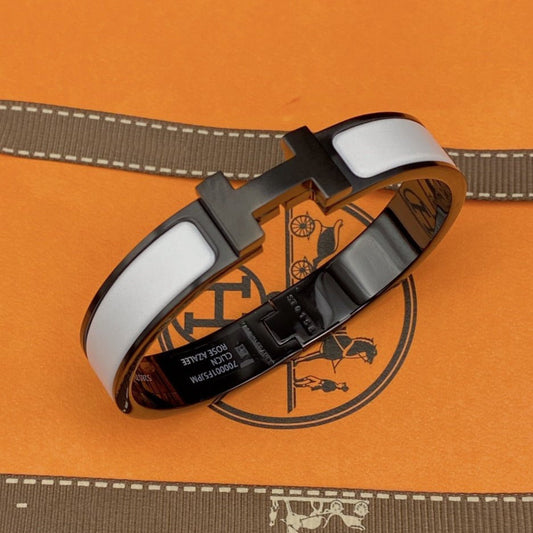 [⭐Hevara Jewelry]H BRACELET 12MM BLACK WHITE CERAMIC