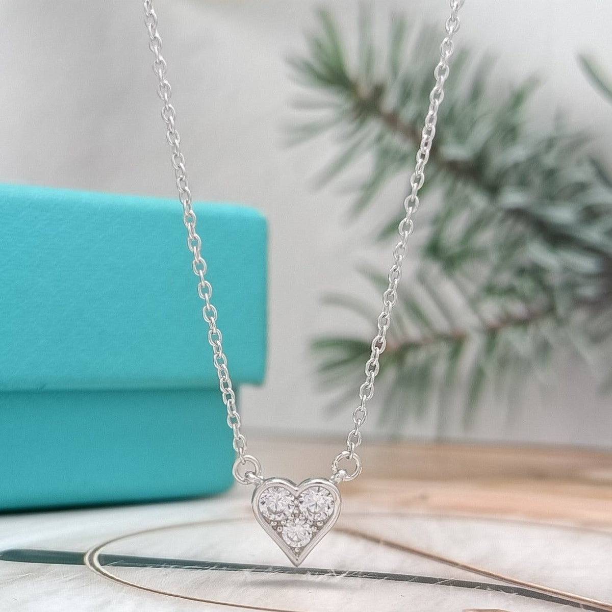 [Hevara Jewelry]HEART 3 DIAMONDS PEDANT NECKLACE