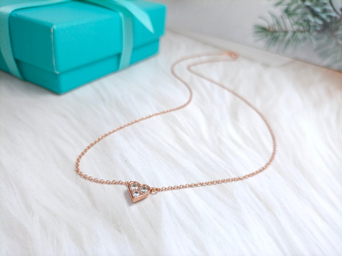 [Hevara Jewelry]HEART 3 DIAMONDS PEDANT NECKLACE