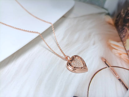 [Hevara Jewelry]HEART DIAMONDS PEDANT NECKLACE