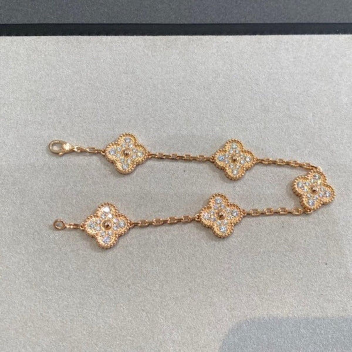 [⭐Hevara Jewelry] CLOVER 5 MOTIF FULL DIAMOND BRACELET COLLECTION