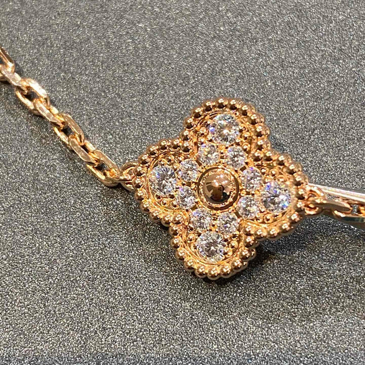 [⭐Hevara Jewelry] CLOVER 5 MOTIF FULL DIAMOND BRACELET COLLECTION