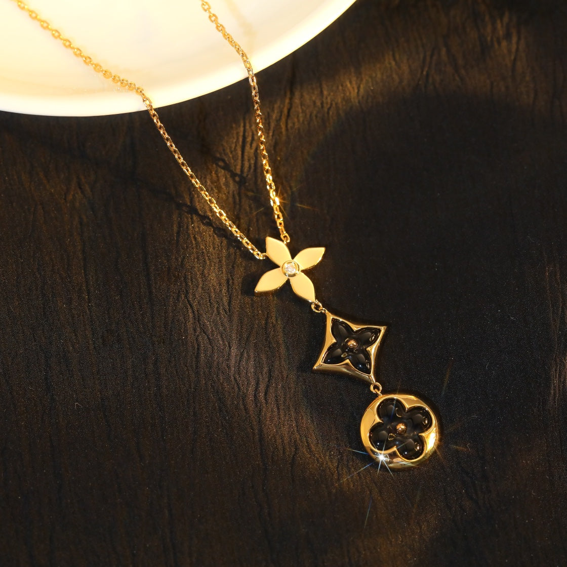 [⭐Hevara Jewelry]STAR AND SUN ONYX PINK GOLD NECKLACE