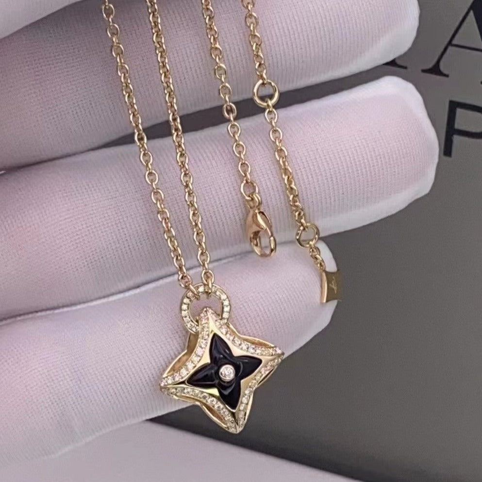 [⭐Hevara Jewelry]STAR PEDANT PINK GOLD DIAMOND NECKLACE
