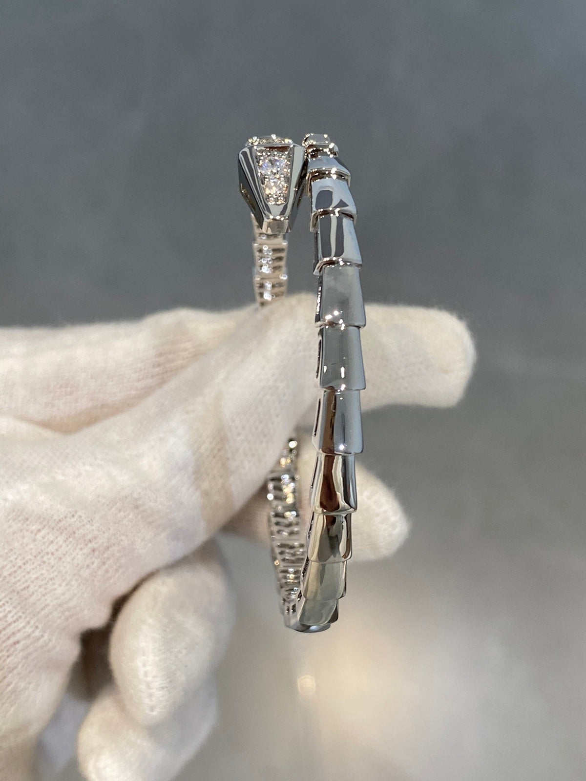 [⭐Hevara Jewelry]SERPENTI BRACELET DIAMONDS SILVER