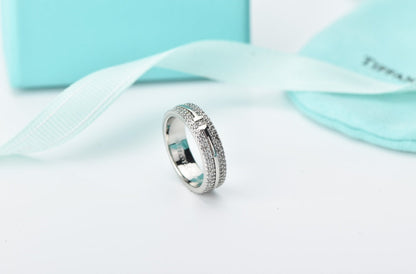 [Hevara Jewelry]T WIRE DIAMOND RING