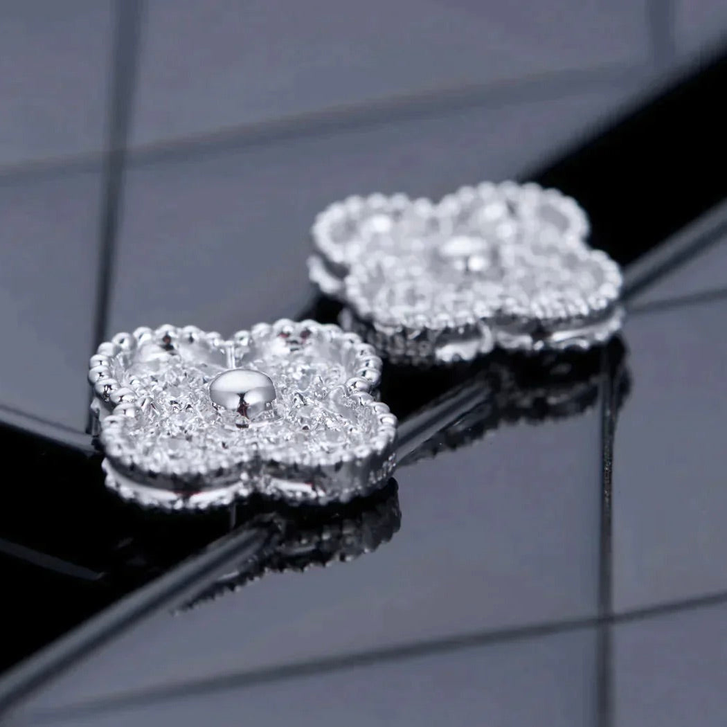 [⭐Hevara Jewelry]CLOVER 1 MOTIFS DIAMOND STUD EARRINGS SILVER