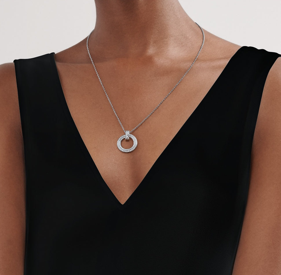 [Hevara Jewelry]T CIRCLE PEDANT DIAMOND NECKLACE