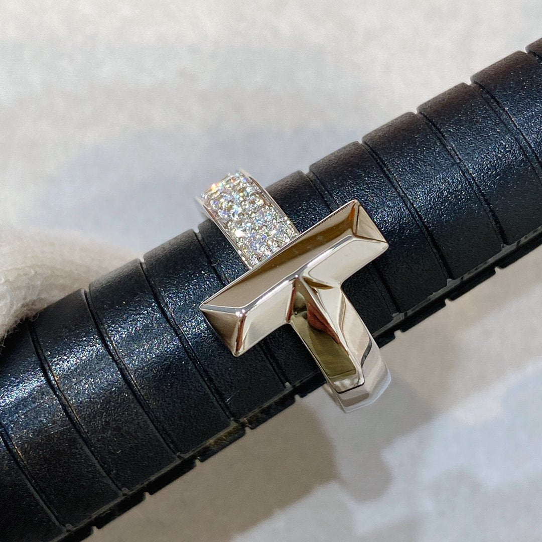 [Hevara Jewelry]T WIRE MEDIUM DIAMOND RING