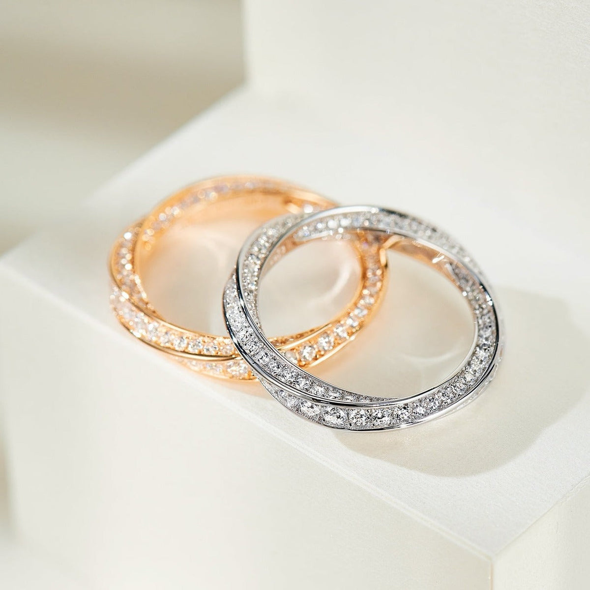 [Hevara Jewelry]SPIRAL DIAMOND RING