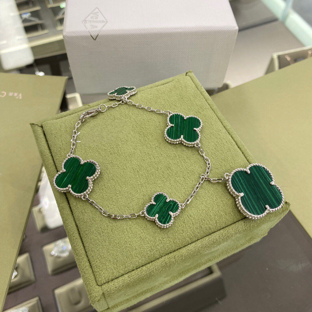 [⭐Hevara Jewelry]CLOVER 5 MOTIFS SIVLER MALACHITE BRACELET