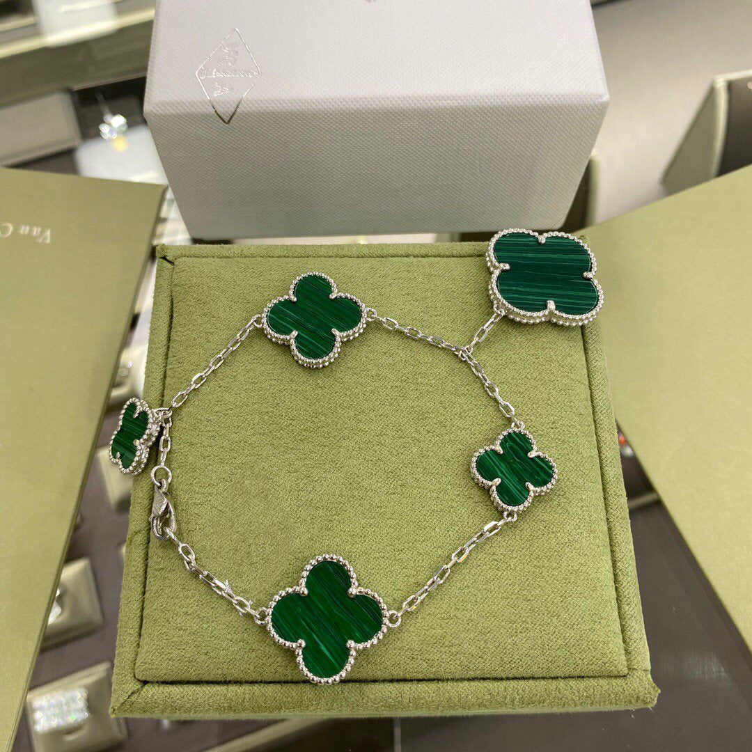 [⭐Hevara Jewelry]CLOVER 5 MOTIFS SIVLER MALACHITE BRACELET