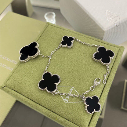 [⭐Hevara Jewelry]CLOVER 5 MOTIFS SIVLER ONYX BRACELET