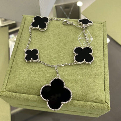 [⭐Hevara Jewelry]CLOVER 5 MOTIFS SIVLER ONYX BRACELET