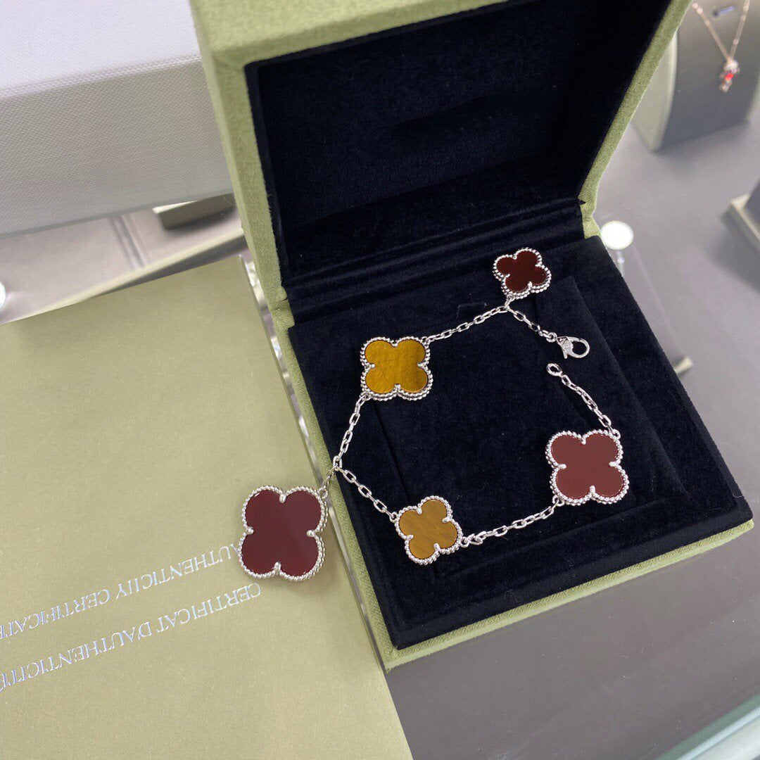 [⭐Hevara Jewelry]CLOVER 5 MOTIFS SIVLER CARNELIAN TIGER EYE BRACELET
