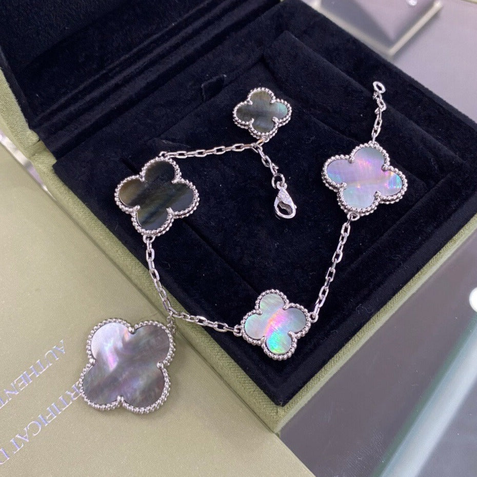[⭐Hevara Jewelry]CLOVER 5 MOTIFS SIVLER DARK MOP BRACELET