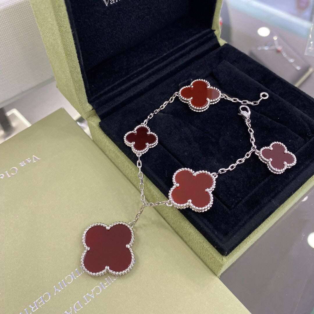 [⭐Hevara Jewelry]CLOVER 5 MOTIFS SIVLER CARNELIAN BRACELET
