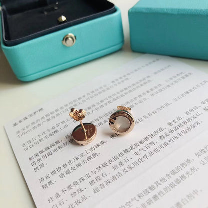 [Hevara Jewelry]PEARL CIRCLE EARRINGS MOTHER