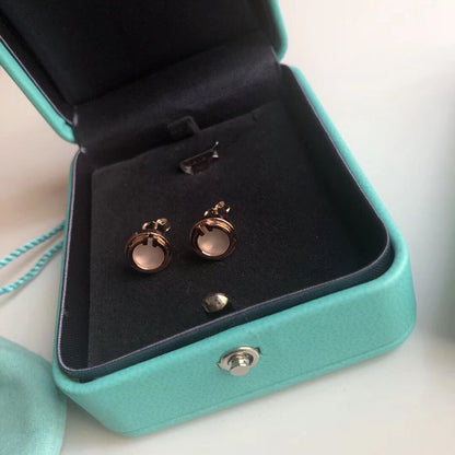 [Hevara Jewelry]PEARL CIRCLE EARRINGS MOTHER