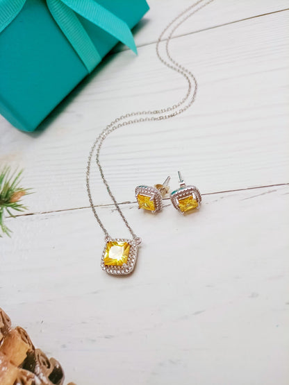 [Hevara Jewelry]SPARKLERS CITRINE GEMSTONE PENDANT NECKLACE STERLING SILVER