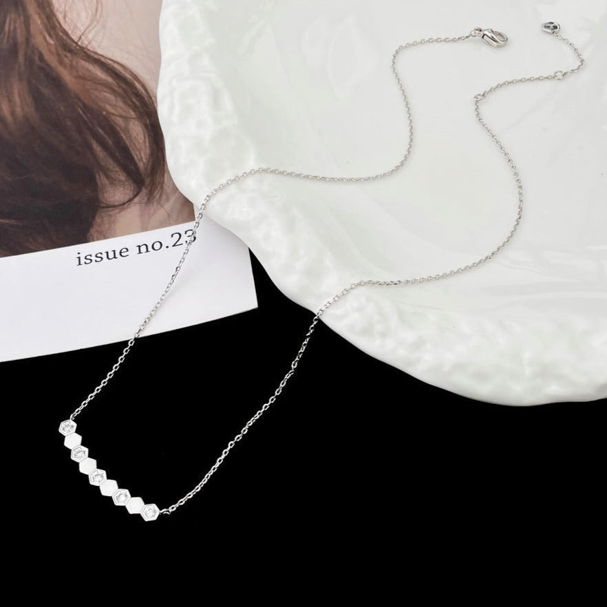 [⭐Hevara Jewelry]BEE MY LOVE DIAMOND NECKLACE