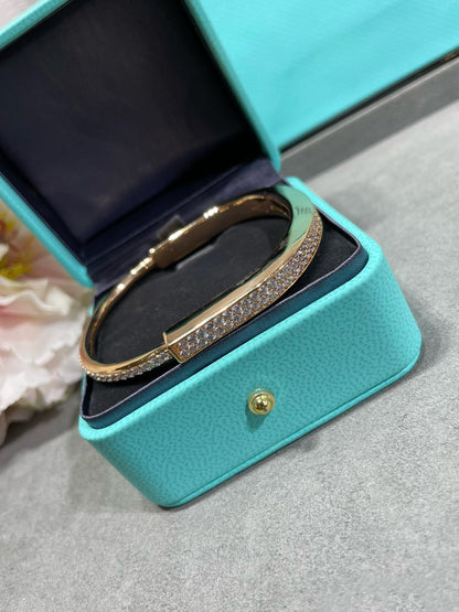[Hevara Jewelry]LOCK BRACELET DIAMOND PAVED