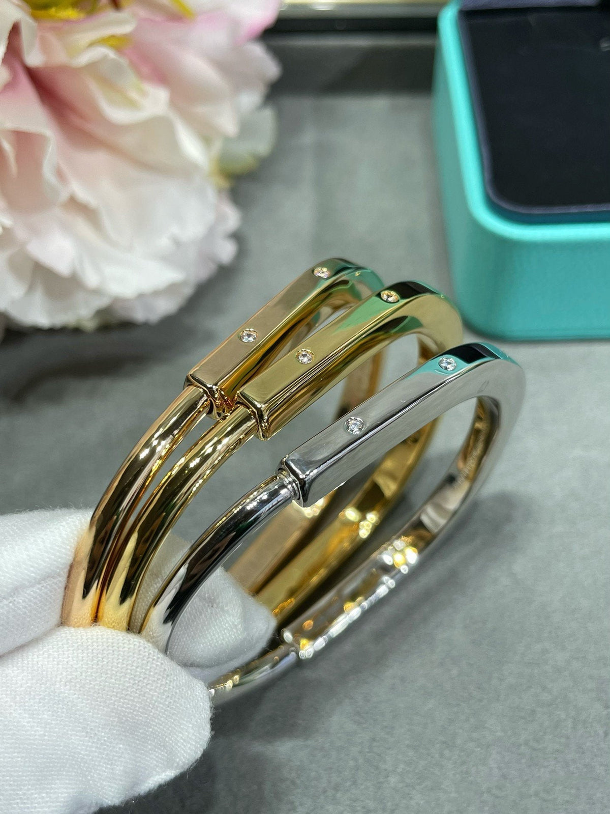 [Hevara Jewelry]LOCK BRACELET 8 DIAMOND