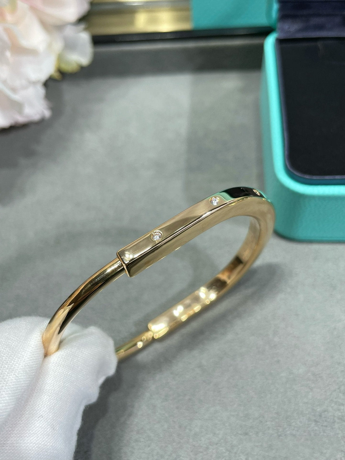 [Hevara Jewelry]LOCK BRACELET 8 DIAMOND