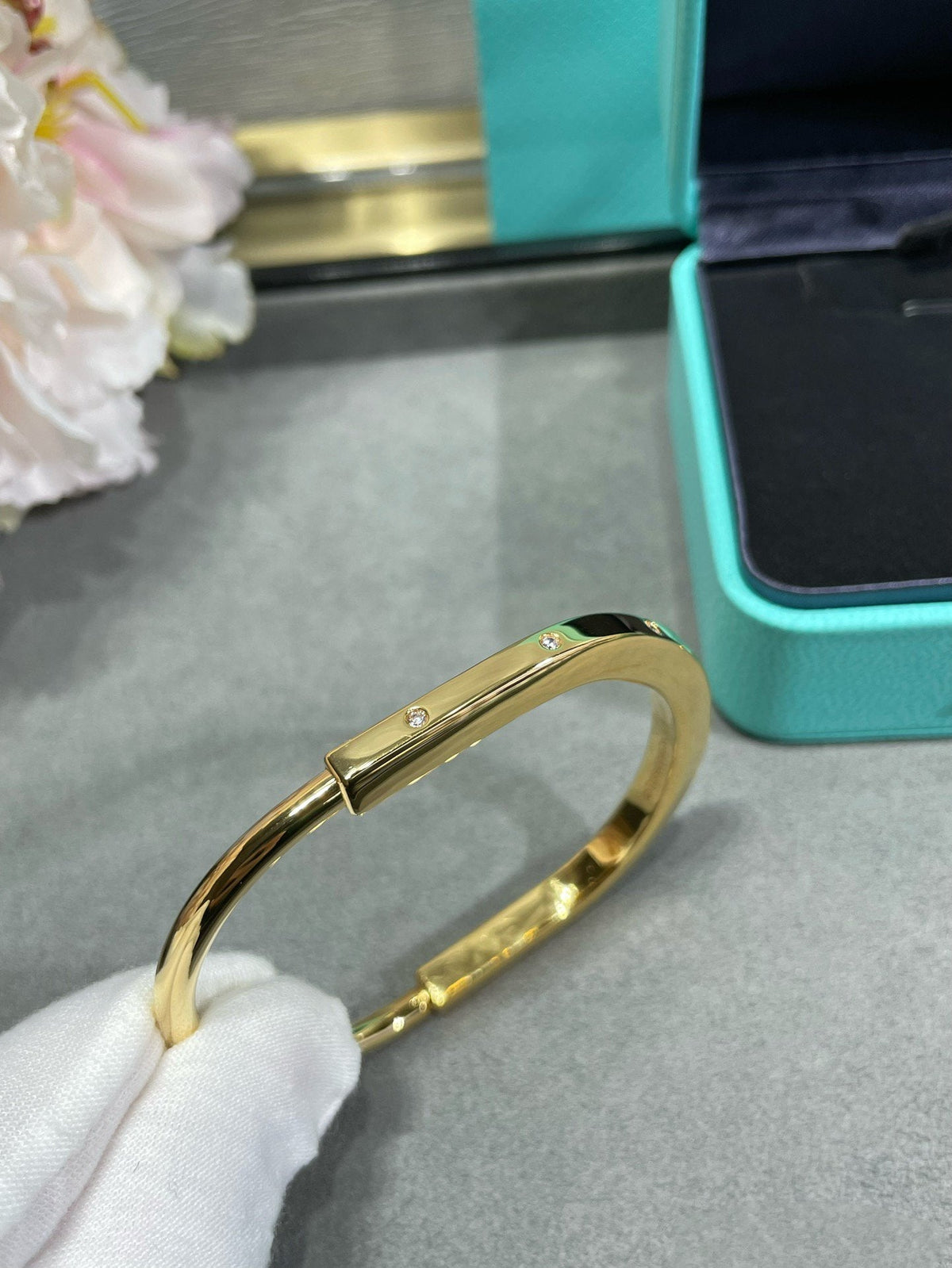 [Hevara Jewelry]LOCK BRACELET 8 DIAMOND