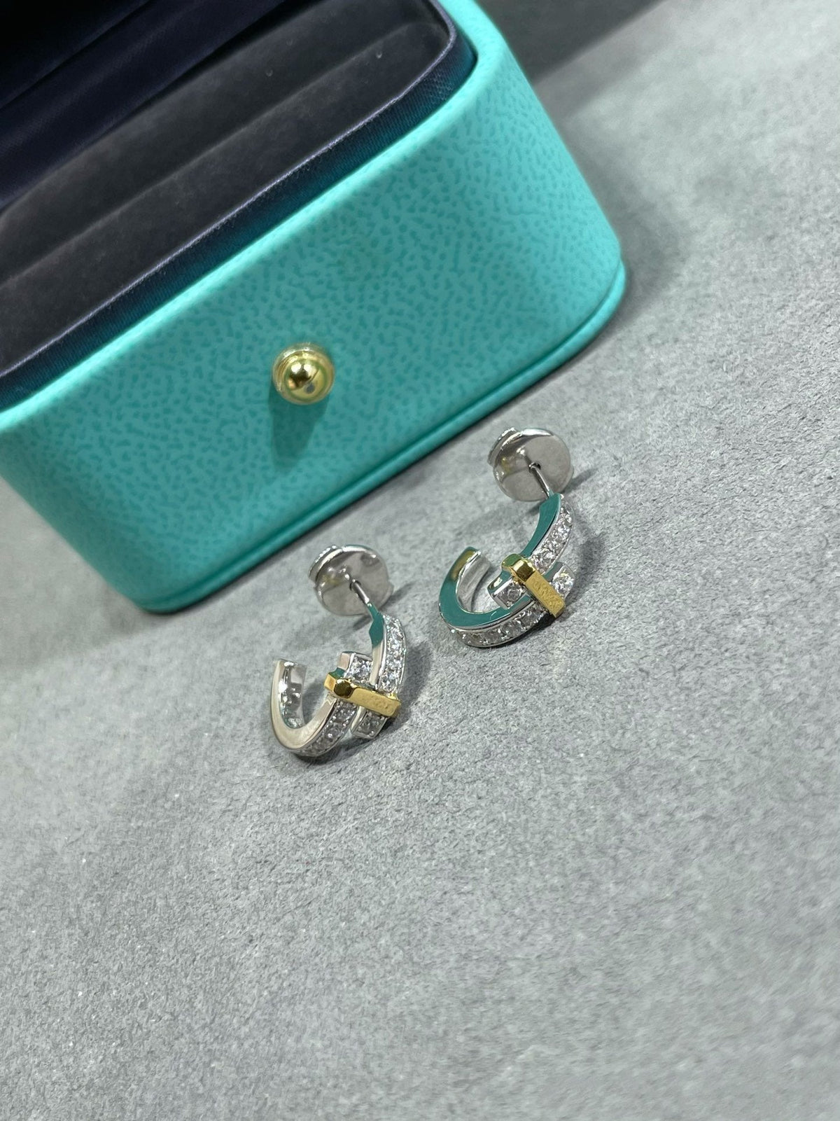 [Hevara Jewelry]EDGE DIAMOND PINK GOLD EARRINGS