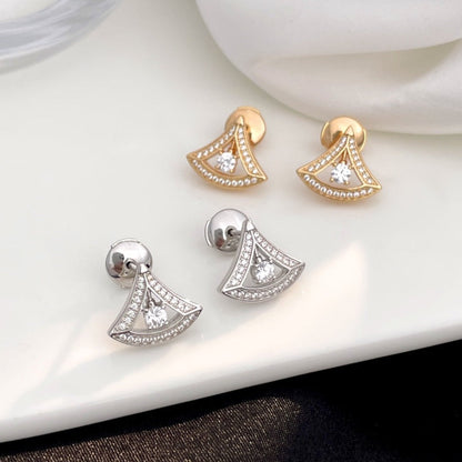 [⭐Hevara Jewelry]DREAM MINI DIAMOND STUD EARRINGS