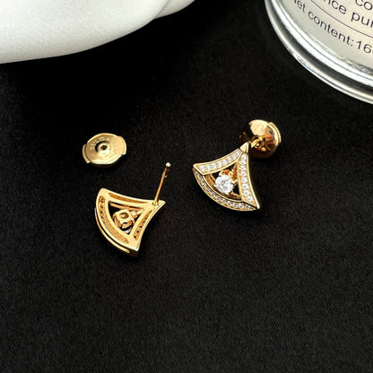 [⭐Hevara Jewelry]DREAM MINI DIAMOND STUD EARRINGS