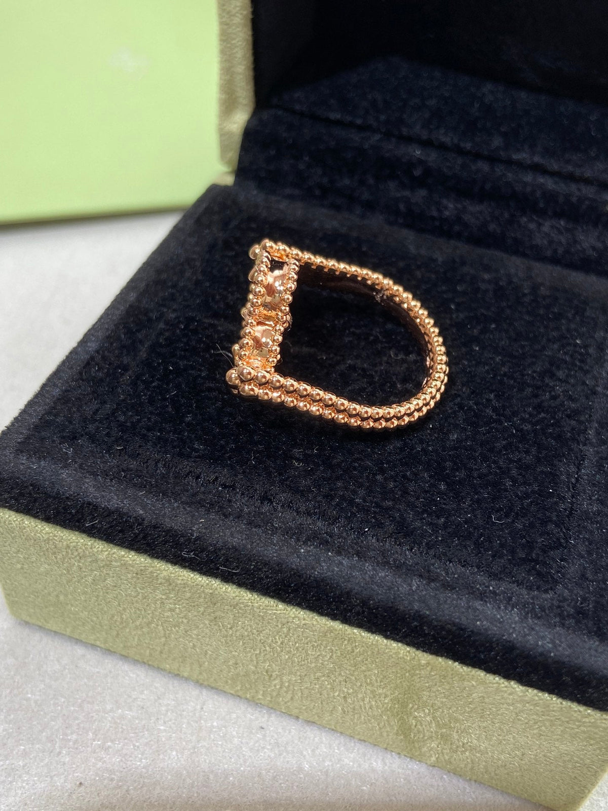 [⭐Hevara Jewelry]CLOVER RIVERSIBLE ROSE GOLD RING