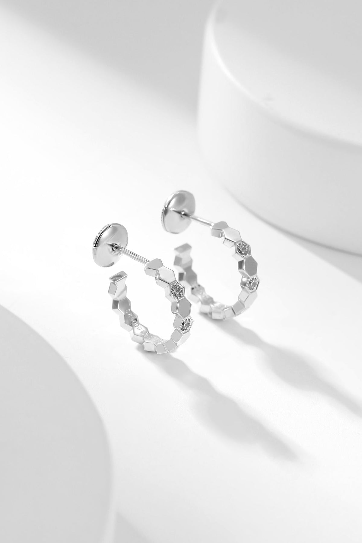 [⭐Hevara Jewelry]BEE LOVE DIAMOND HOOP EARRINGS