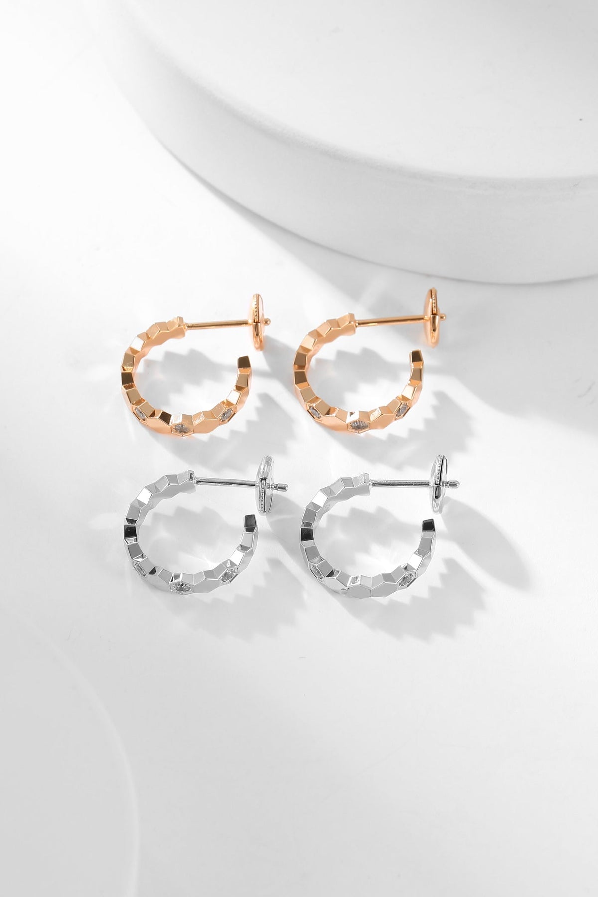 [⭐Hevara Jewelry]BEE LOVE DIAMOND HOOP EARRINGS