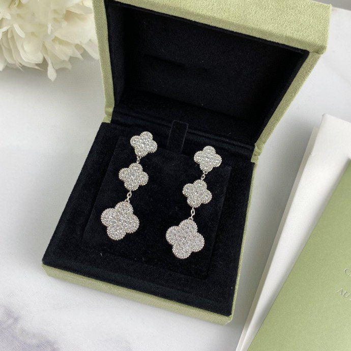 [⭐Hevara Jewelry]CLOVER 3 MOTIF DIAMOND SILVER DROP EARRINGS