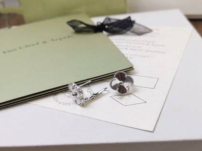 [⭐Hevara Jewelry]CLOVER MEDIUM STUD EARRINGS