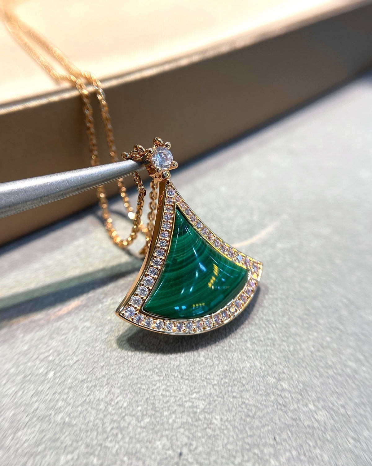 [⭐Hevara Jewelry]DREAM MALACHITE DIAMOND PAVED PINK GOLD NECKLACE