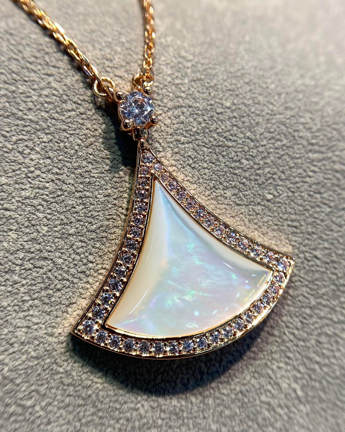 [⭐Hevara Jewelry]DREAM MOP DIAMOND PAVED PINK GOLD NECKLACE
