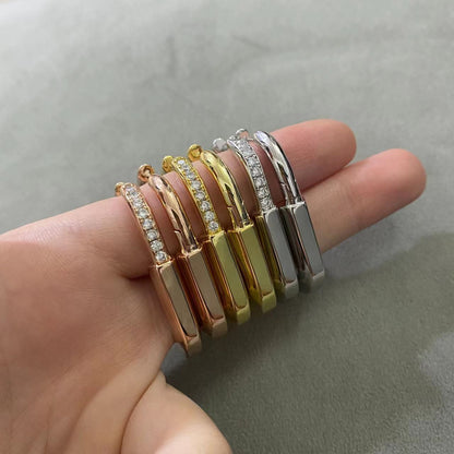 [Hevara Jewelry]LOCK MEDIUM DIAMNOND EARRINGS
