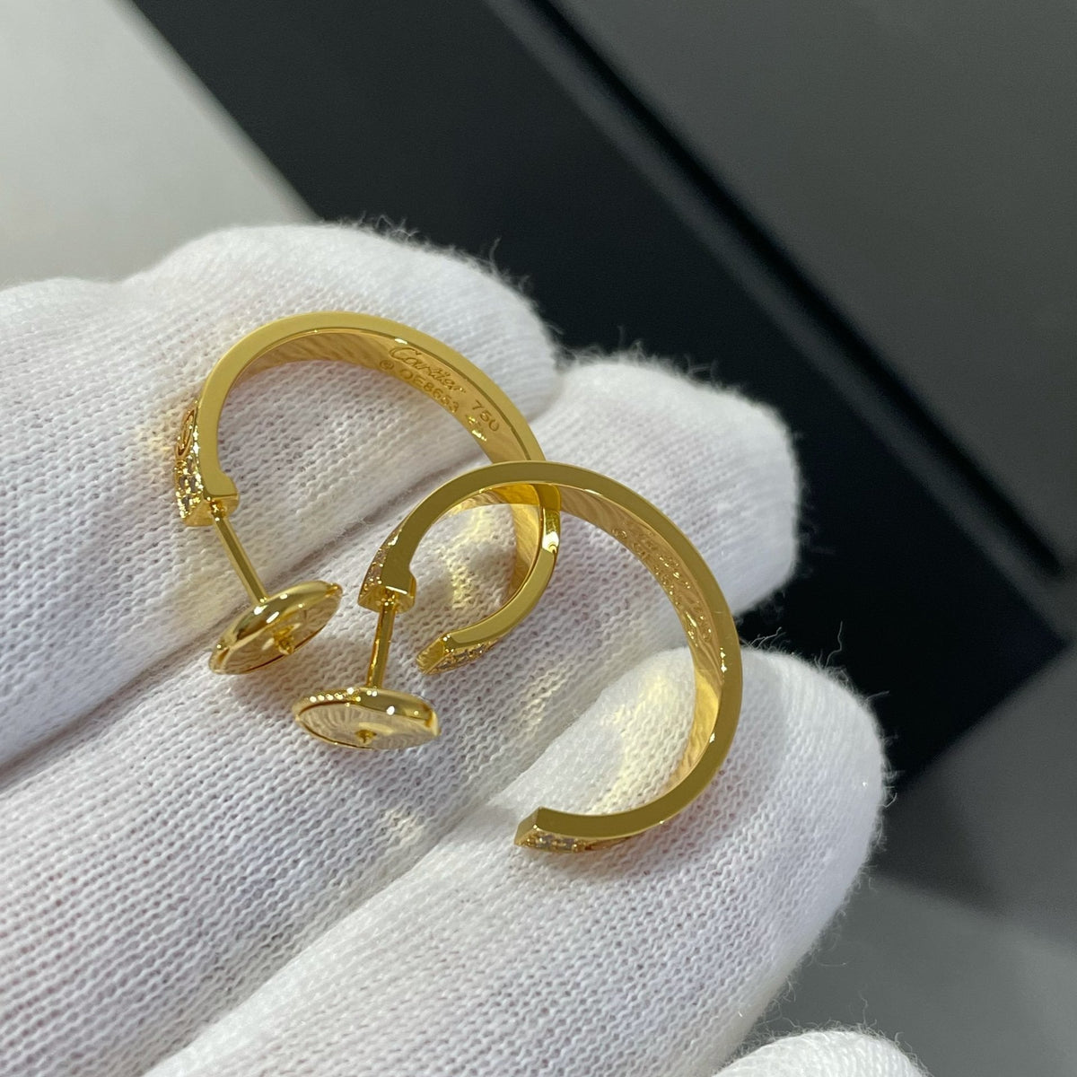 [⭐Hevara Jewelry]LOVE DIAMOND GOLD HOOP EARRINGS