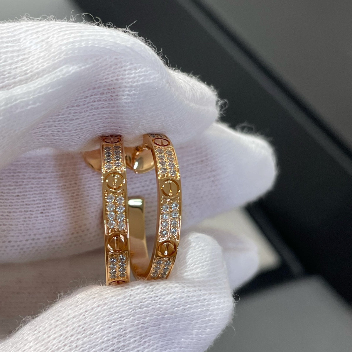 [⭐Hevara Jewelry]LOVE DIAMOND PINK GOLD HOOP EARRINGS