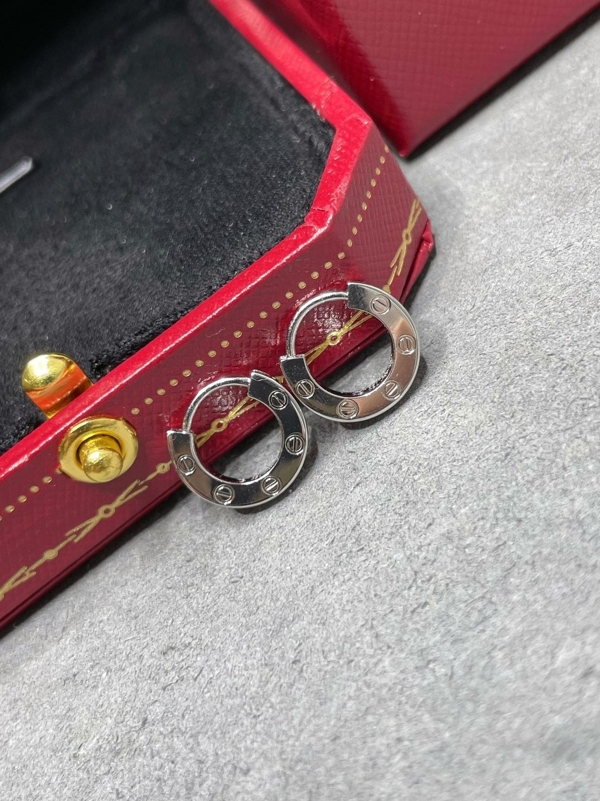 [⭐Hevara Jewelry]LOVE MINI EARRINGS